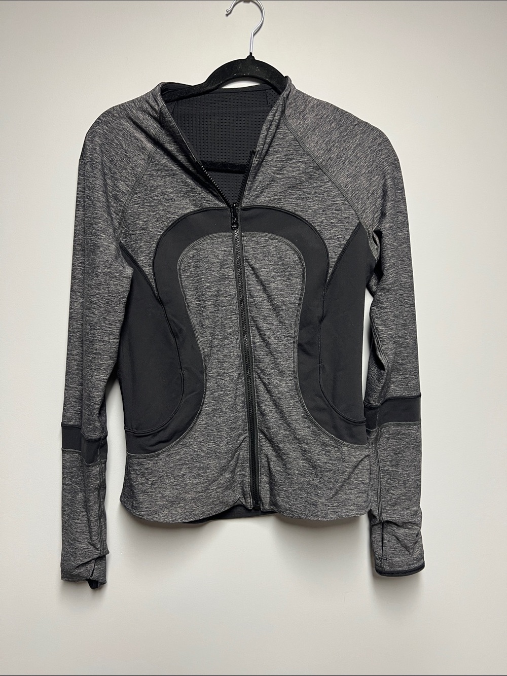 lululemon athletica reversible Gray & Black Full-Zip Athletic Jacket